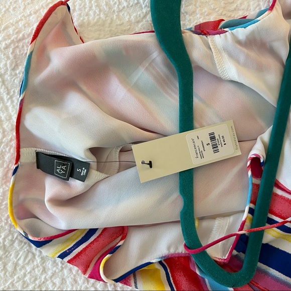 Bundle 3 for $10 or 4 for $12, Francesca’s dress - Picture 3 of 3